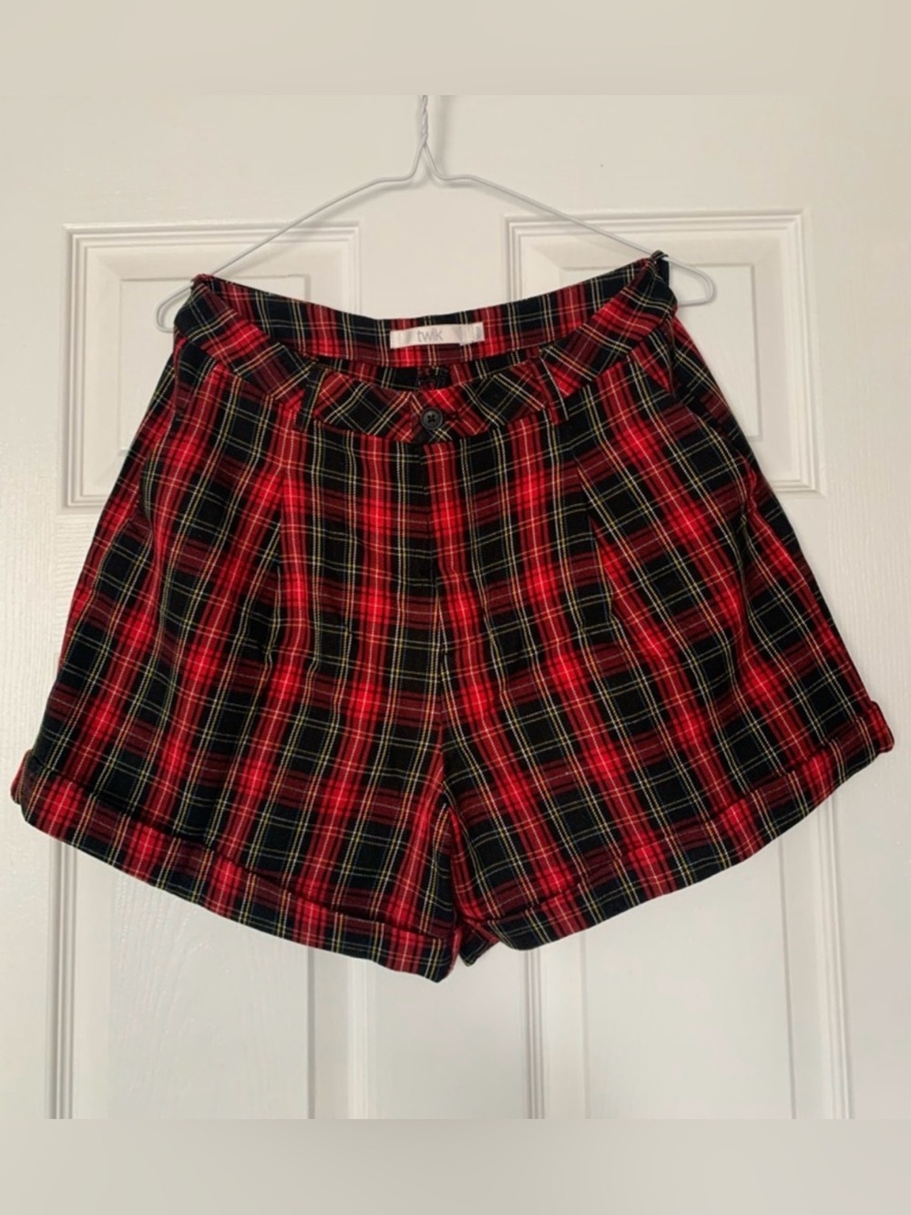 twik Red & Black Plaid High-Waist Women's Shorts